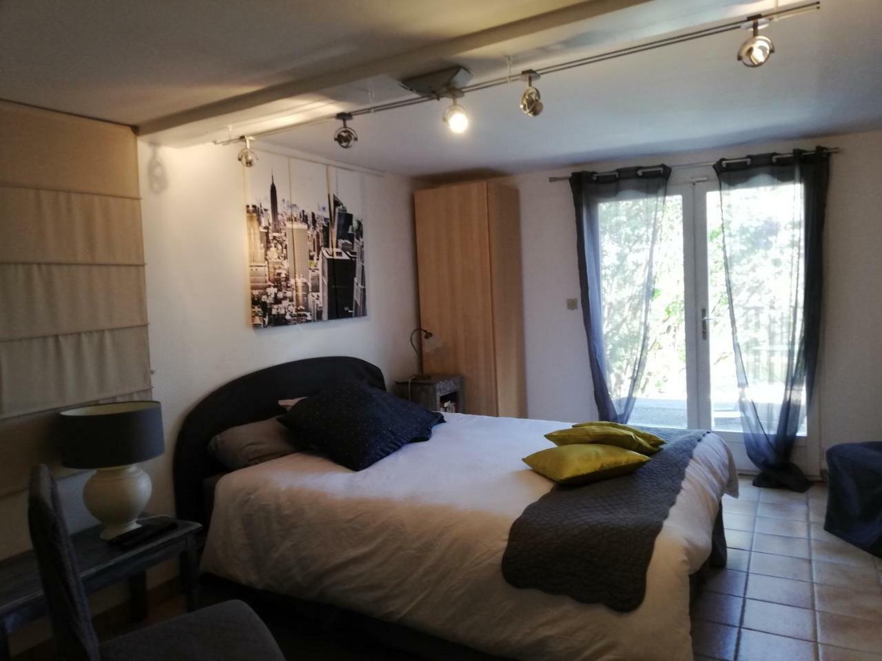 La Fargette Bed & Breakfast Saint-Fargeau-Ponthierry Exterior foto